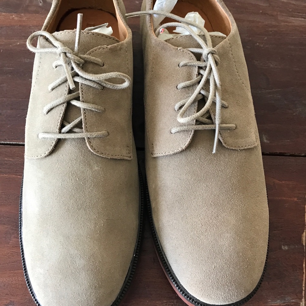 Boys (teen) shoes  Brand New bucks